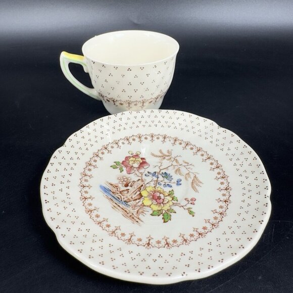 Vintage Royal Doulton Grantham Demitasse Teacup Saucer Set Porcelain England VTG - Picture 11 of 13